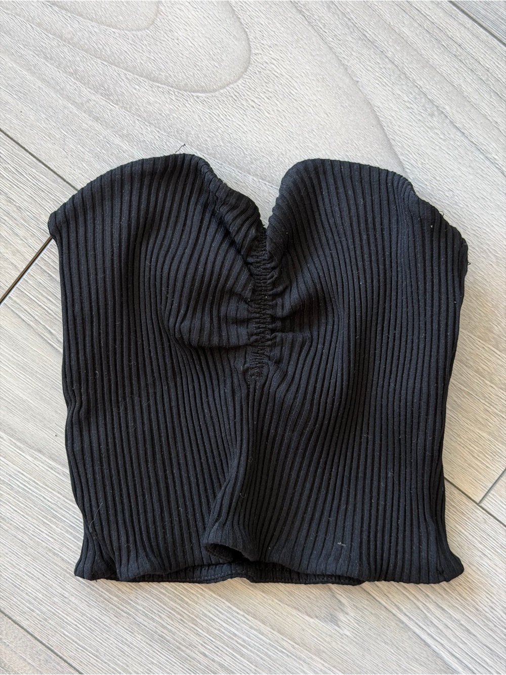 Black Ribbed Strapless Sweetheart Tube Top Aritzia